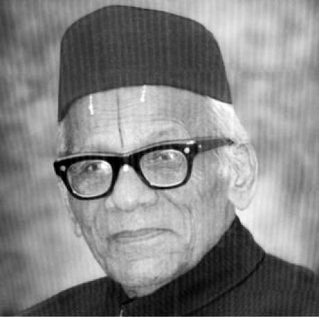 Masti Venkatesha Iyengar - The Generous Gentleman