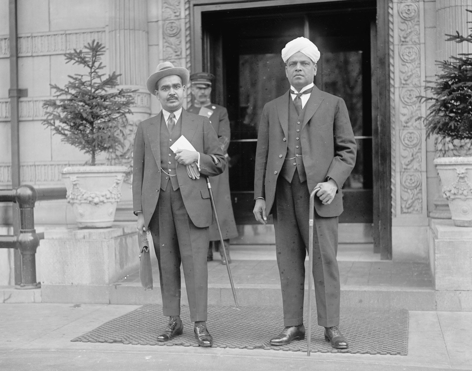 V.S.Srinivasa Sastri (Part 12) - Love for Scholarship and Regard for Hiriyanna