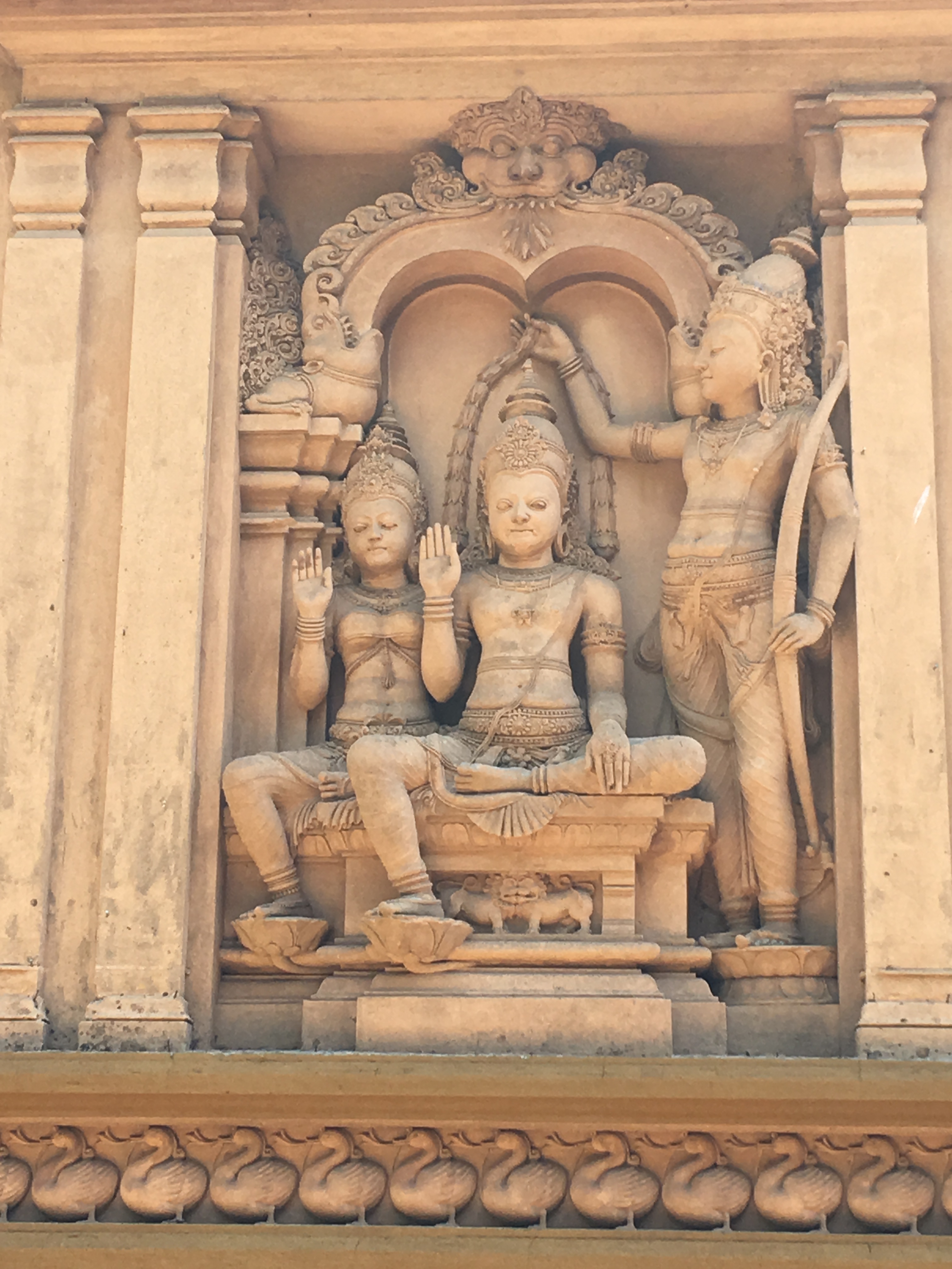 Yuddha-kāṇḍa - Part 8 - Rāvaṇa is slain by Rāma and Vibhīṣaṇa is coronated as the King of Laṅkā